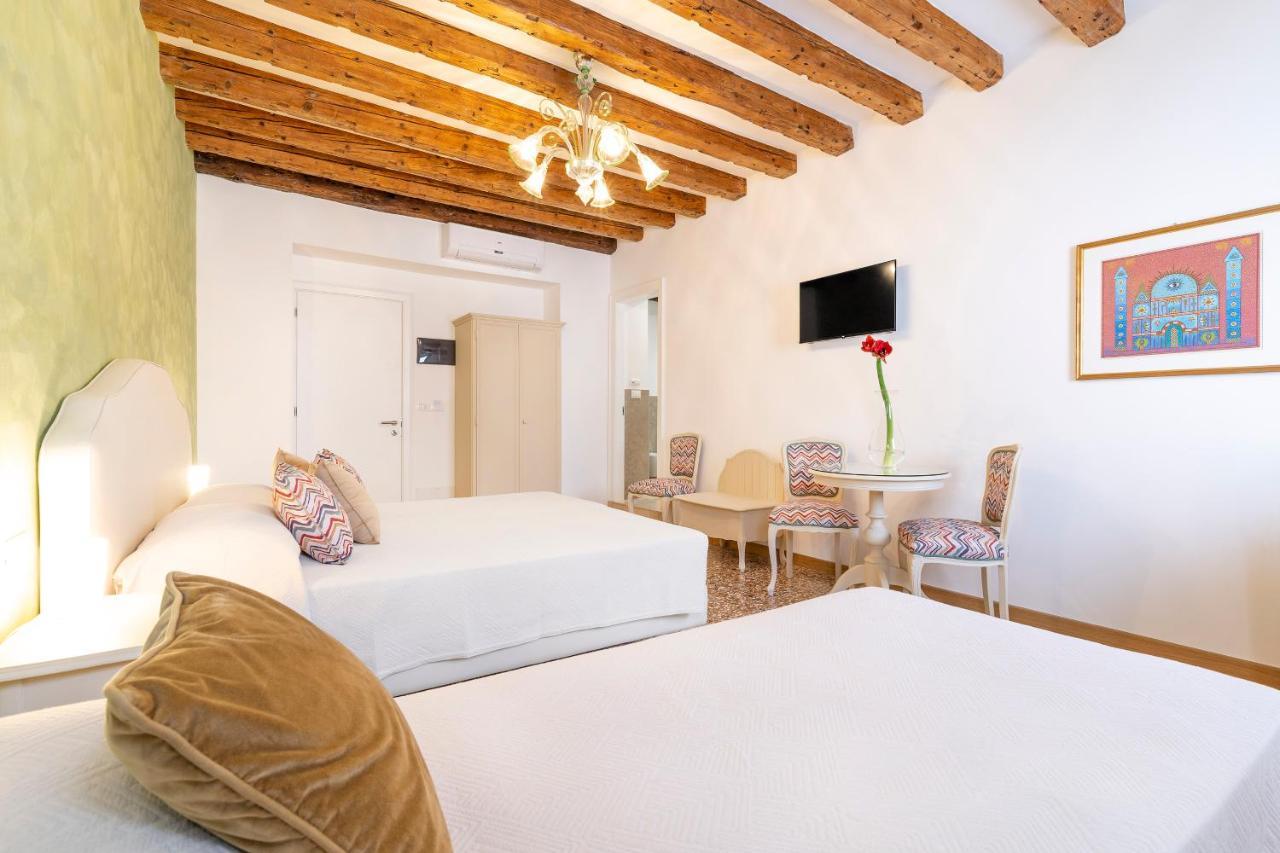 Residenza San Silvestro Hotel Venice Luaran gambar